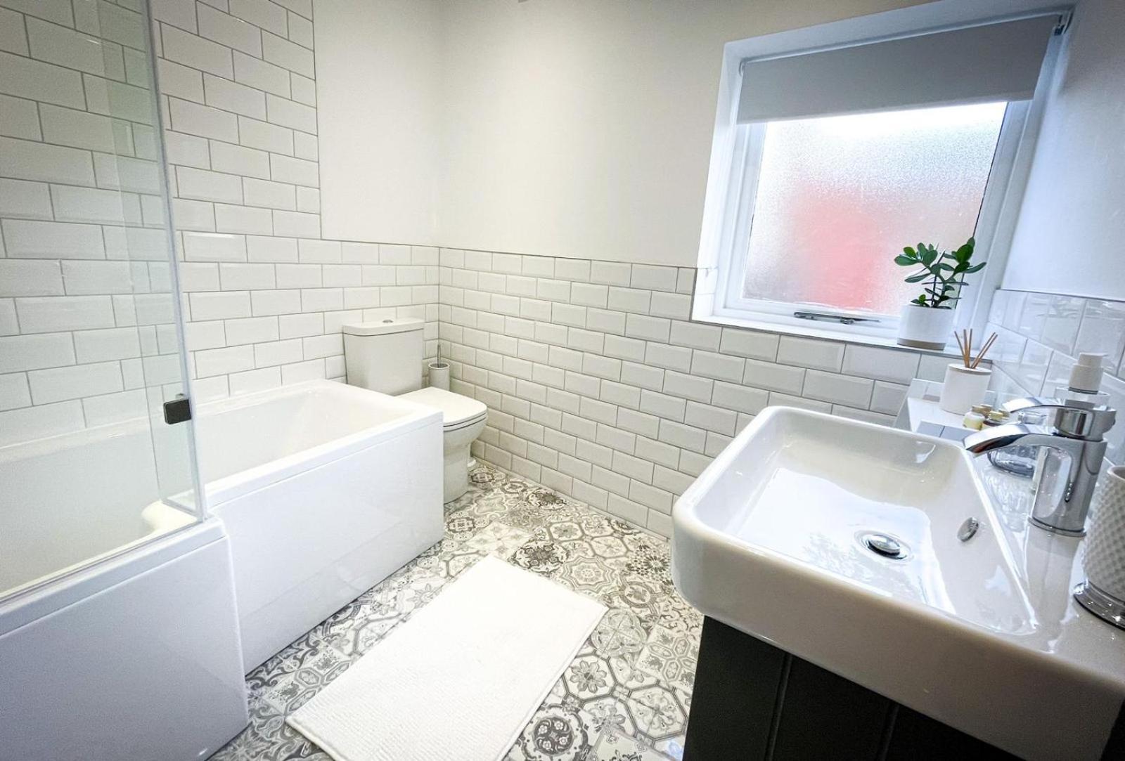 Juliet Beautiful 1 Bedroom, Central, Modern Space. Darlington  Zewnętrze zdjęcie