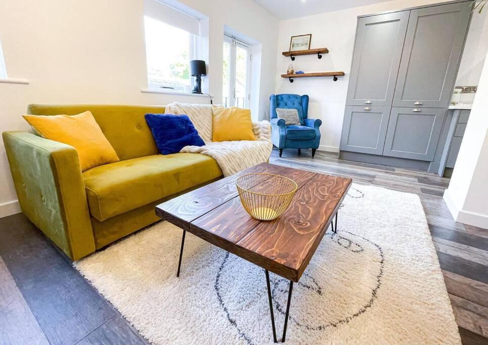 Juliet Beautiful 1 Bedroom, Central, Modern Space. Darlington  Zewnętrze zdjęcie